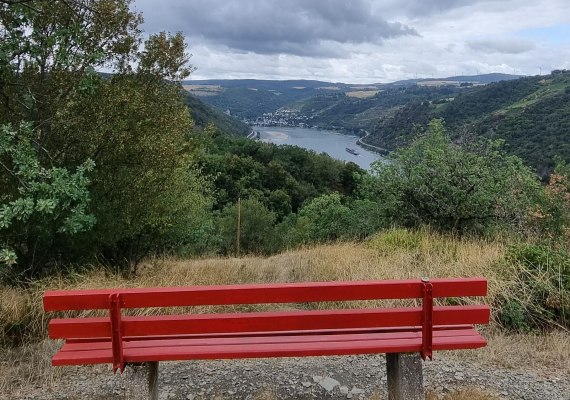 Lennig Bank | © Loreley Touristik GmbH Lennig Bank | © Loreley Touristik GmbH