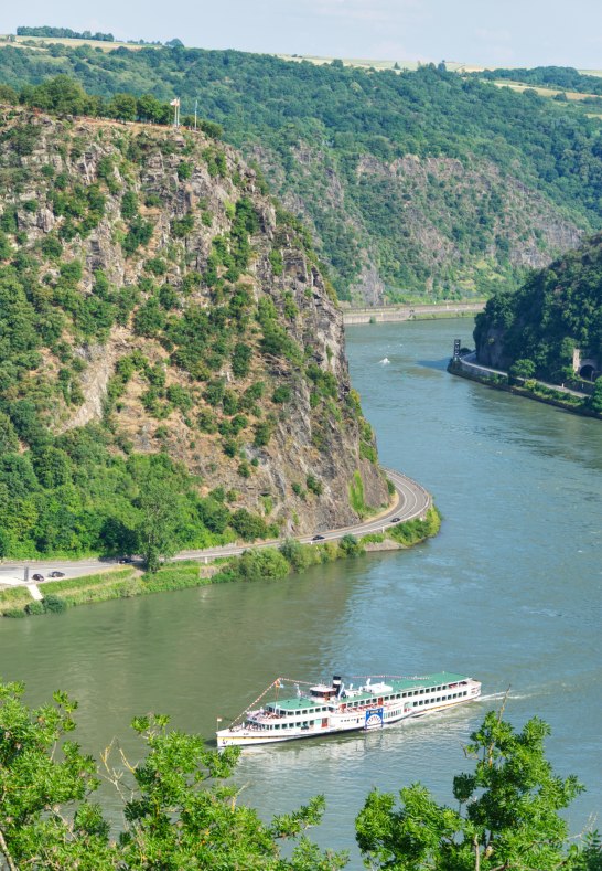 Ansicht Loreleyfelsen von St. Goar  | &copy; rheingucken.de