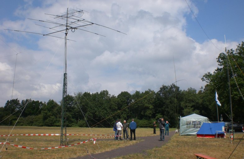 Funk 1 | &copy; Hermann Schmidt