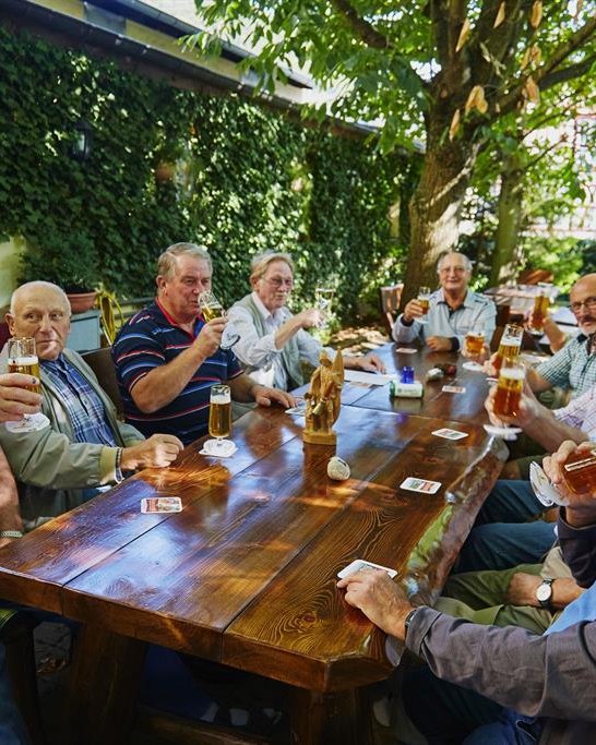 Gesellige Runde Biergarten | &copy; Andrea R&uuml;dell