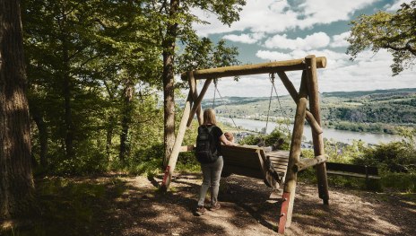 Schaukel im Sommer | © Marco Rothbrust/Romantischer Rhein Tourismus GmbH Schaukel im Sommer | © Marco Rothbrust/Romantischer Rhein Tourismus GmbH