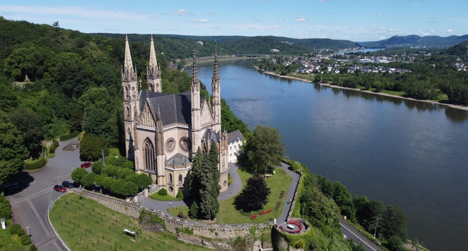 Blick auf die Apollinariskirche | &copy; Dan Hummel, Stadt Remagen