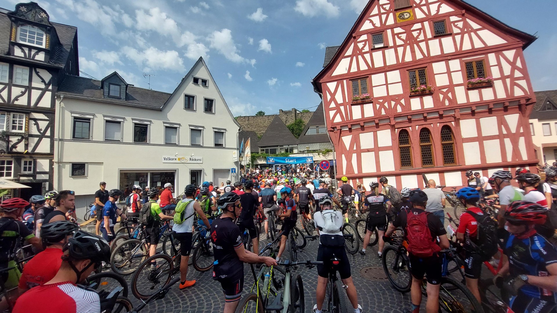 Veranstaltung 2022 | © Tourist-Info Erlebnis Rheinbogen Veranstaltung 2022 | © Tourist-Info Erlebnis Rheinbogen