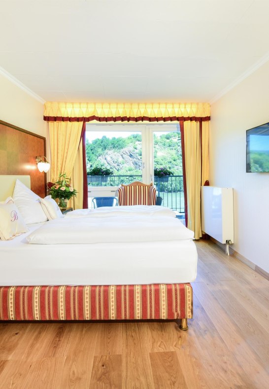 Doppelzimmer Rheinblick