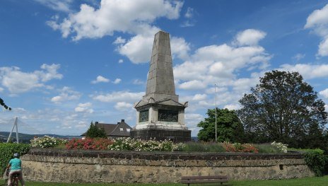 Wei&szlig;enthurm Hoche Denkmal | &copy; Presseb&uuml;ro Stadt Neuwied