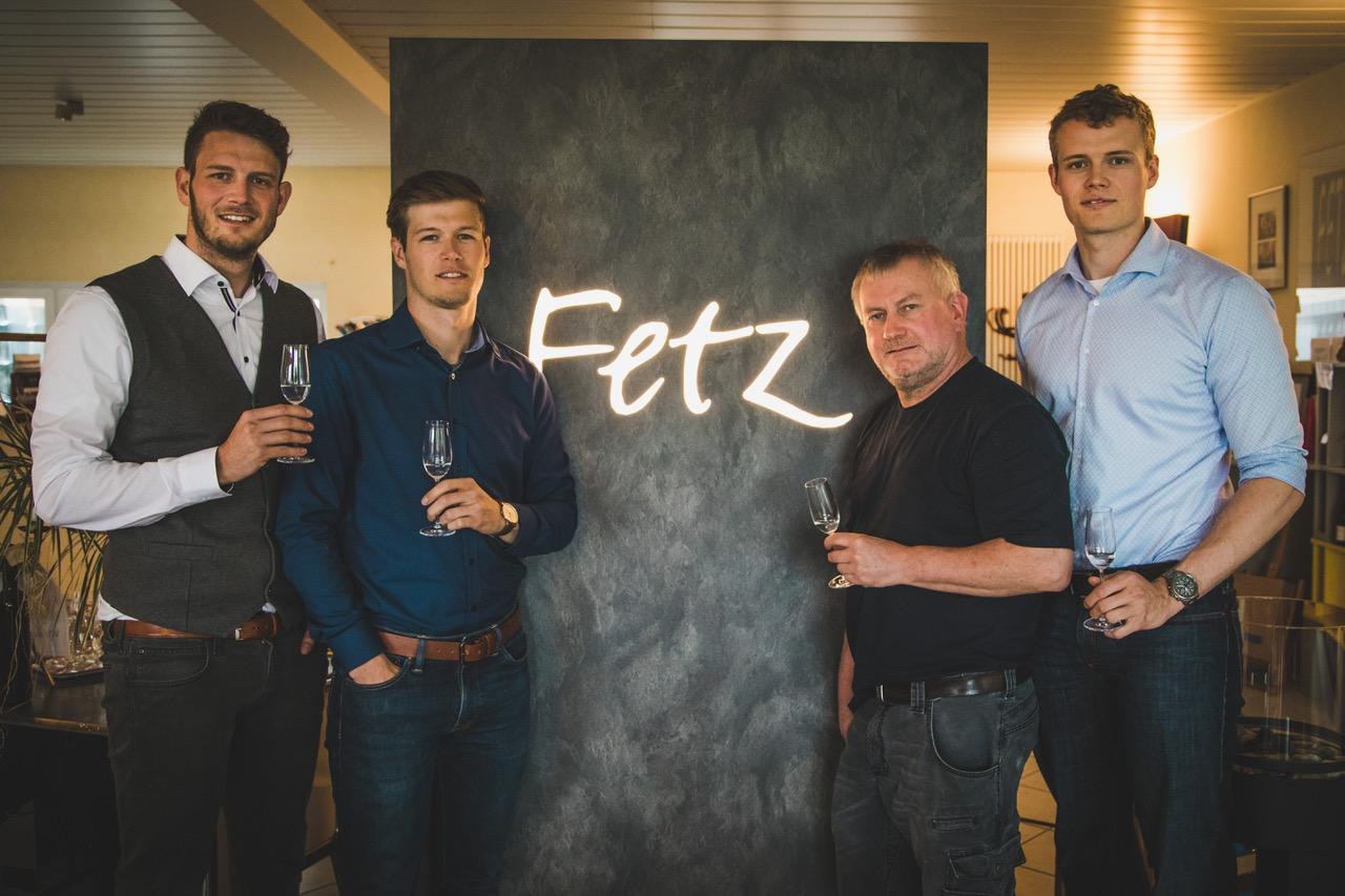 Team und Fetz | &copy; Three Bros. Distillery