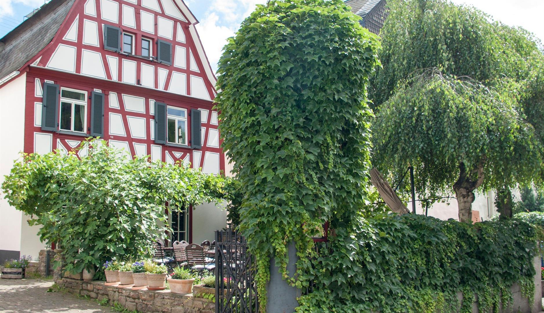 Außenansicht Weinwirtschaft Laquai | © Weingut Laquai Außenansicht Weinwirtschaft Laquai | © Weingut Laquai