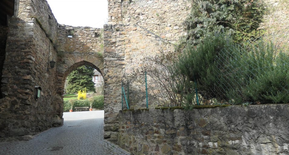 Ringmauer + Neuwegstor | © RNT, Christian Kuhn