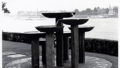 Basalt Brunnen | © Inge Heim