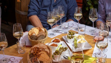 WeinProbierZeit Spurzem G&uuml;ls | &copy; Spurzem