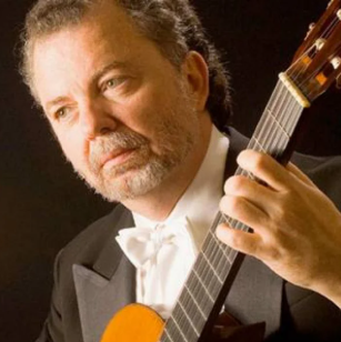 Solorecial Manuel Barrueco | &copy; Manuel Barrueco