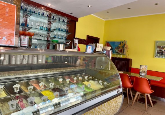 Eisdiele2 | &copy; Sonja Herber