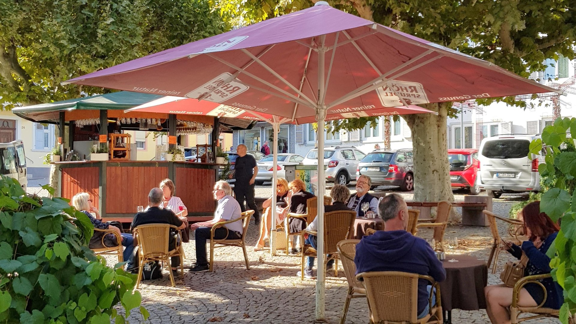 Weinstand am Markt | © Rüdesheim Tourist AG - Gaby Schäfer Weinstand am Markt | © Rüdesheim Tourist AG - Gaby Schäfer