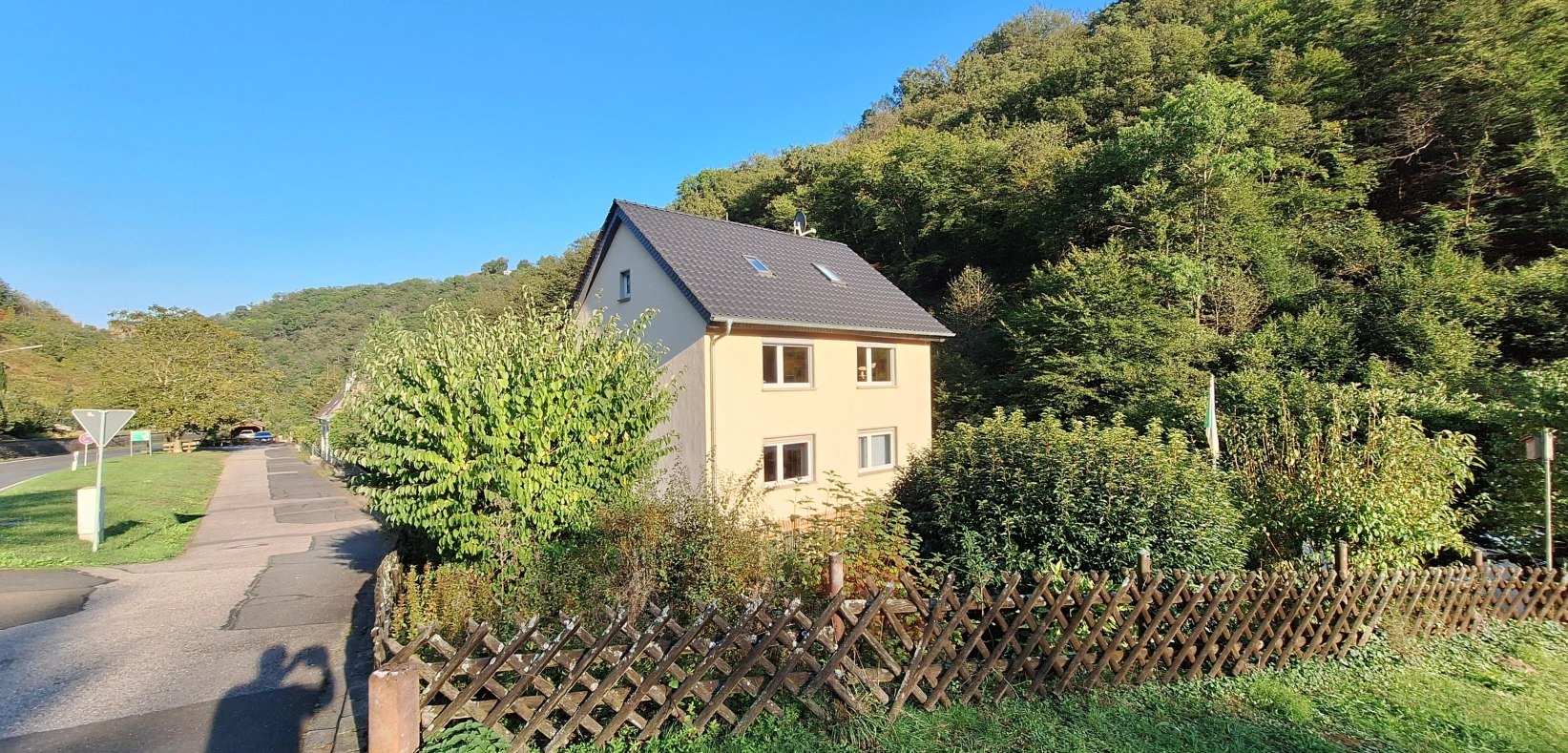 Hausansicht | © FeWo Bachgeflüster