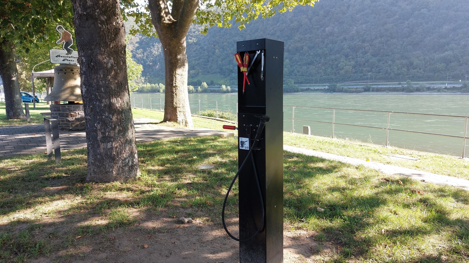 Fahrrad-Reparaturstation | © Tourist-Info Erlebnis Rheinbogen Fahrrad-Reparaturstation | © Tourist-Info Erlebnis Rheinbogen