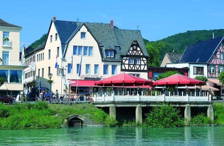 Aussenansicht | &copy; Hotel Rheinischer Hof