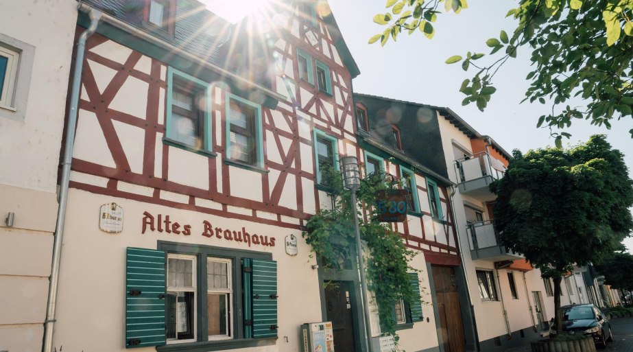 Altes Brauhaus in der Rheinstra&szlig;e | &copy; Zimpfer_Photography