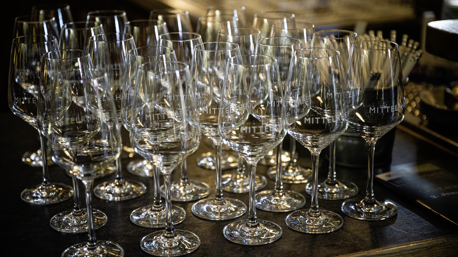 Weingläser Mittelrhein | © Maurice Keil/Mittelrhein-Wein e. V. Weingläser Mittelrhein | © Maurice Keil/Mittelrhein-Wein e. V.