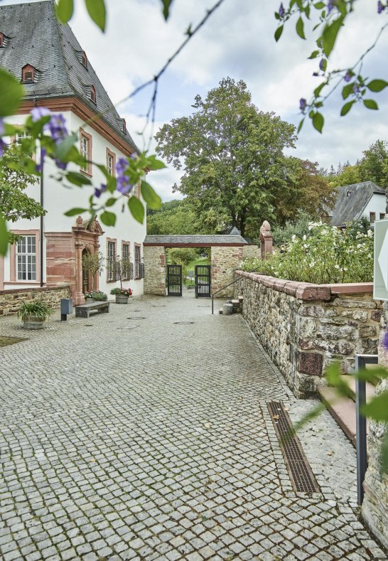 Eingang zur Klostersch&auml;nke | &copy; HA Hessen Tourismus, Roman Knie
