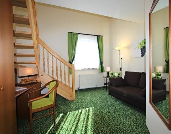 Room_008 | © Hotel Altdeutsche Weinstube Rüdesheim