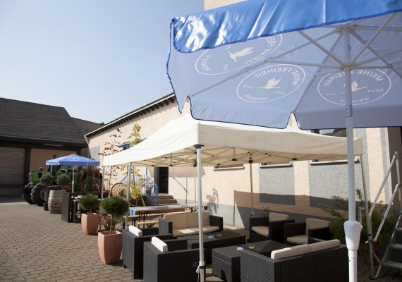 Terrasse | &copy; Weingut Meine Freiheit