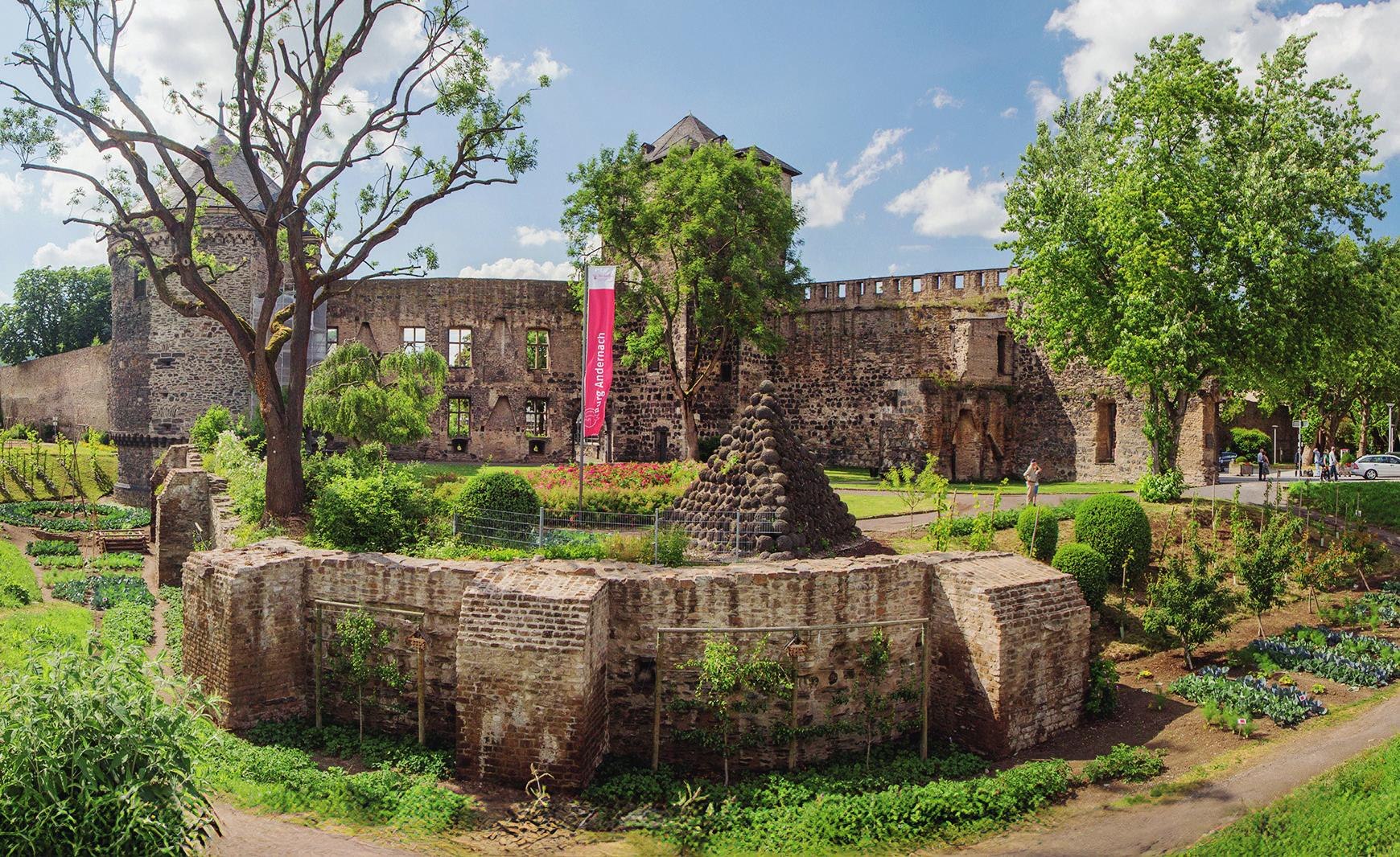 Schloss Andernach | &copy; 90 Grad Photography Hilger & Schneider GbR