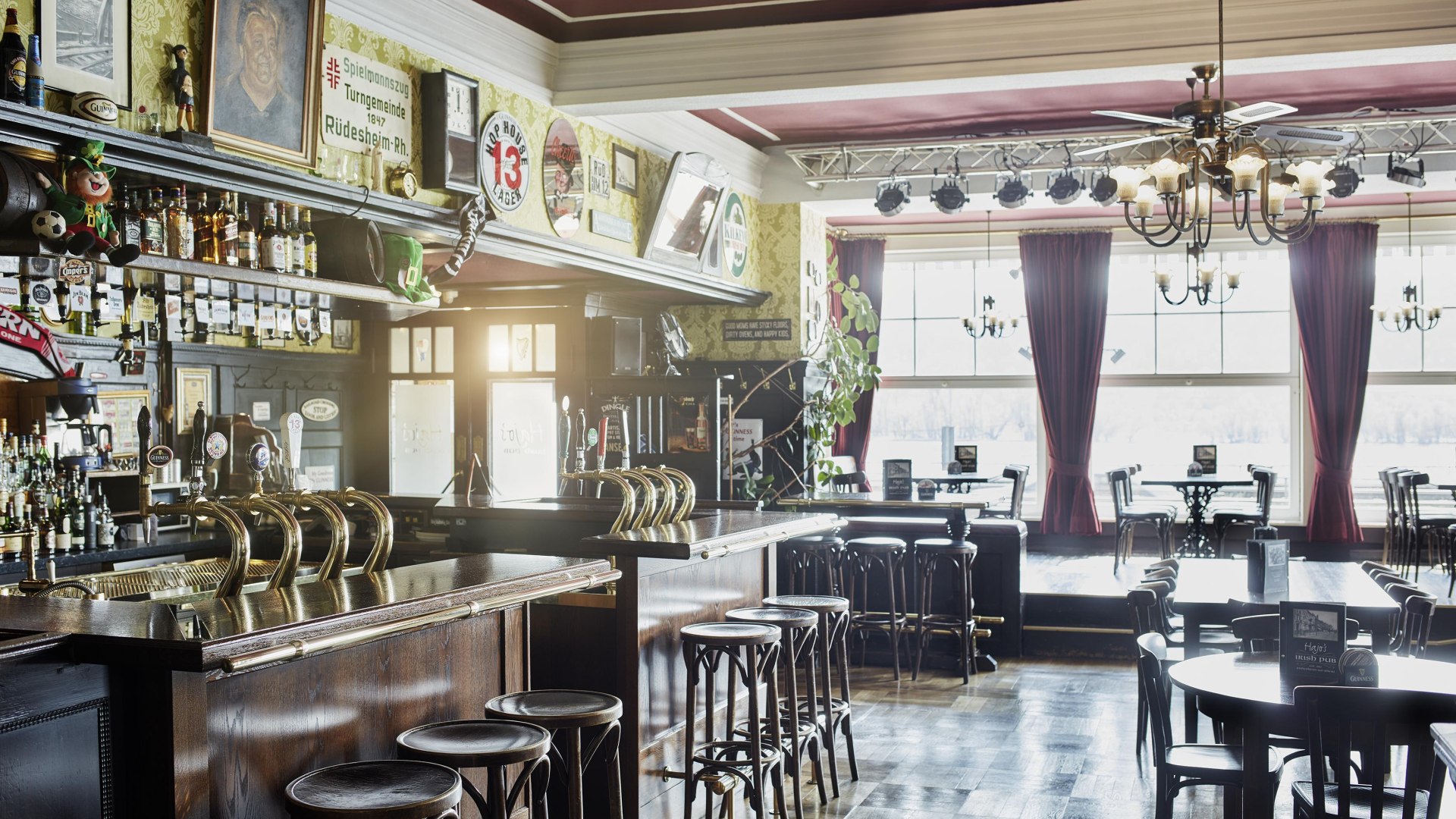 Irish Pub | &copy; Hajo's Germania Lodge & Irish Pub - Roger Richter