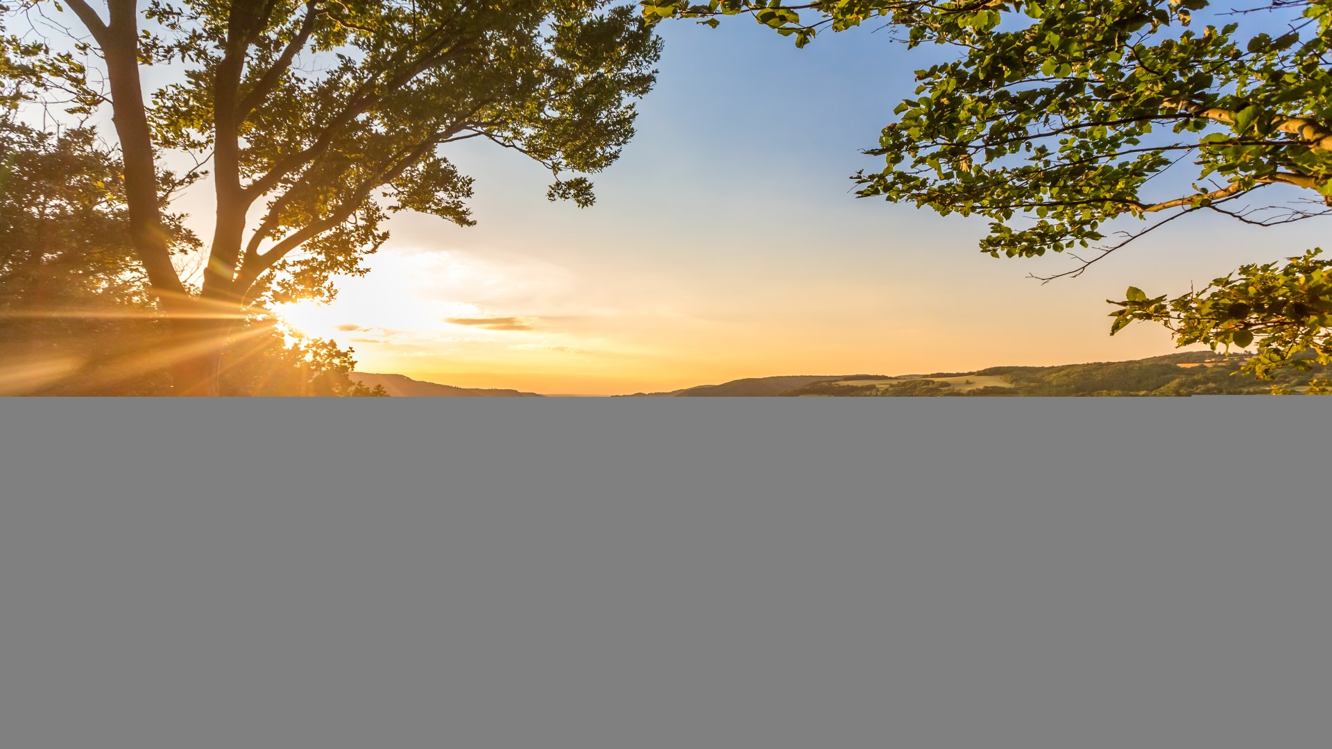 View from Krahnenberg Andernach over the Rhine valley and the vineyards of Leutesdorf | &copy; Andernach.net GmbH / 90Grad Photography