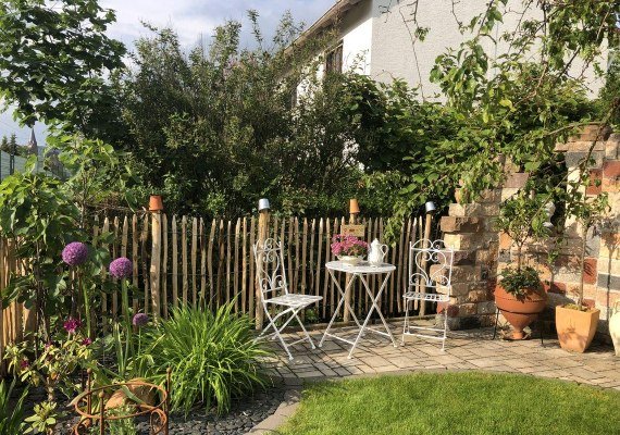 Garten vor dem Haus | © Ferienwohnung Schöne Auszeit Spay