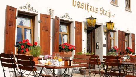 Gasthaus-Weingut Stahl, Aussenansicht | © Gasthaus-Weingut Stahl Gasthaus-Weingut Stahl, Aussenansicht | © Gasthaus-Weingut Stahl