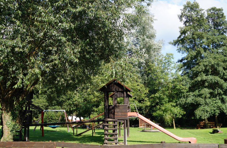 Rutsche | &copy; Tourist-Information Erlebnis Rheinbogen