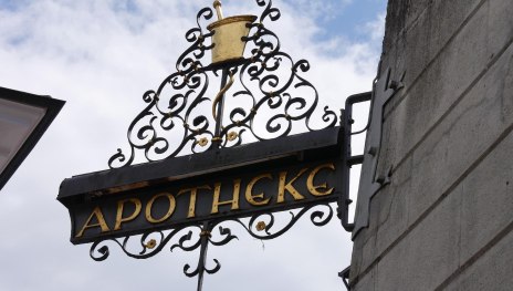 Apotheke | &copy; Pixabay