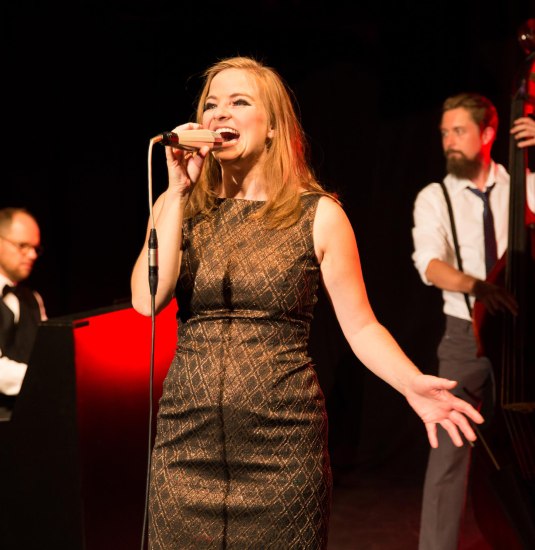 Anke Jansen & ihre Musiker | © Lukas Grey