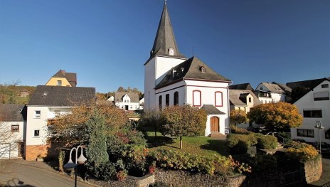 Dorf und Kirche Lierschied | © Peter Kaminski, Berndroth, Loreley Touristik GmbH