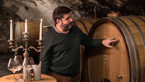 Beim Weingut C. Ehrhard im Fa&szlig;keller | &copy; Weingut Carl Ehrhard