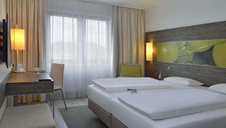 Doppelzimmer Standard | &copy; Mercure Hotel Koblenz