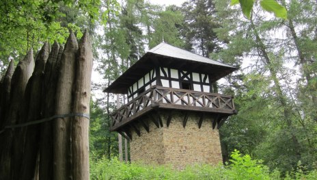 Römerturm Bendorf mit Palisaden | © Stadtverwaltung Bendorf, Stadtverwaltung Bendorf Römerturm Bendorf mit Palisaden | © Stadtverwaltung Bendorf, Stadtverwaltung Bendorf