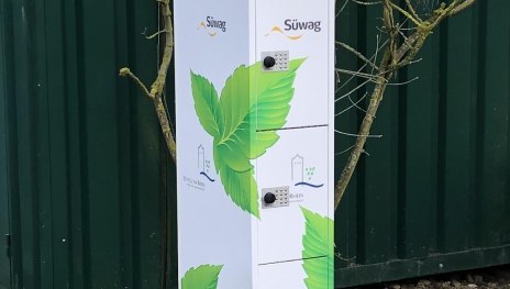 E-Bike Ladestation am Weinprobierstand | &copy; Zweckverband Rheingau