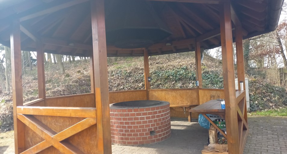 H&uuml;tte mit Grillstelle | &copy; TI Hunsr&uuml;ck-Mittelrhein