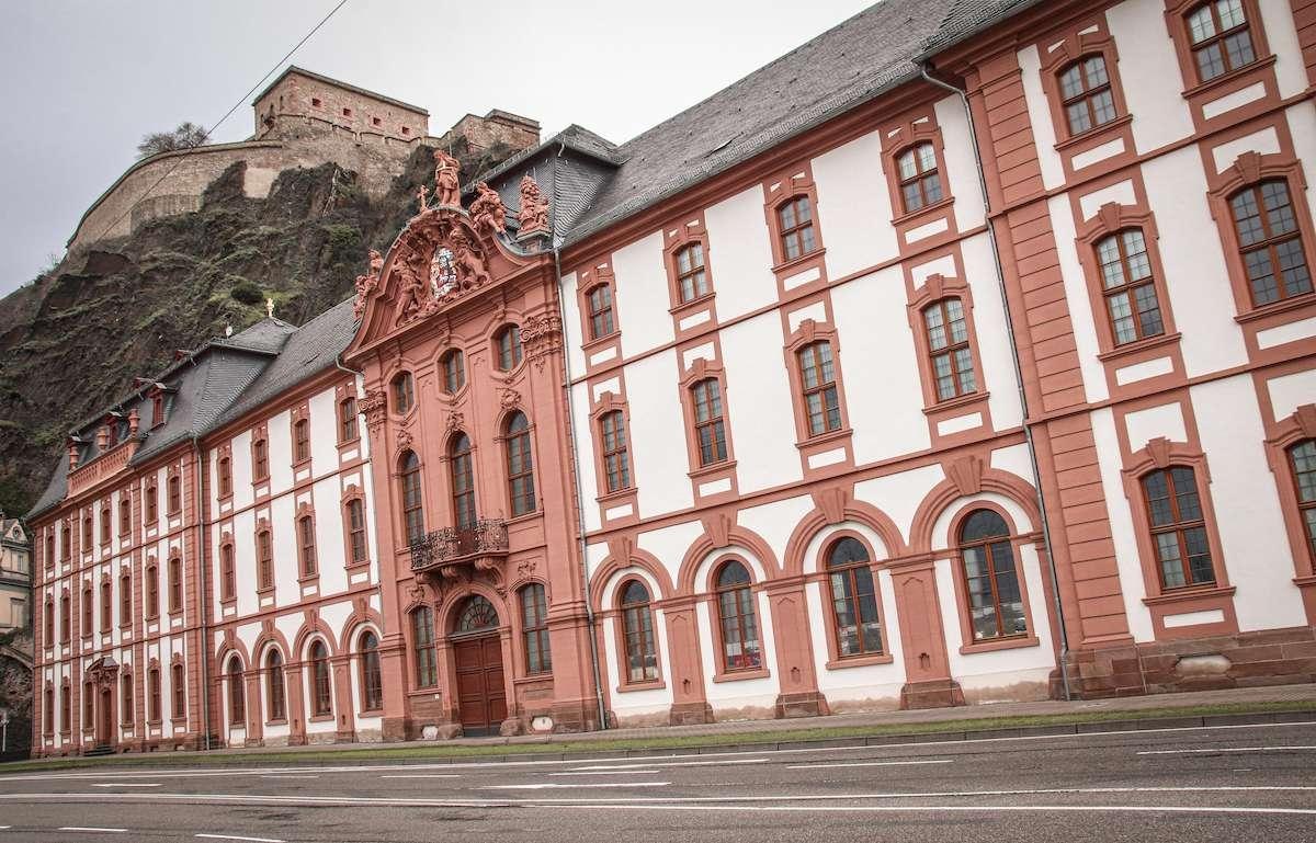 Dikasterialgebäude | © Johannes Bruchhof Dikasterialgebäude | © Johannes Bruchhof