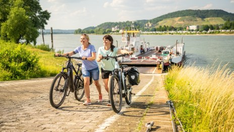 F&auml;hre zwischen Bad H&ouml;nningen und Bad Breisig | &copy; Dominik Ketz, Mittelrhein