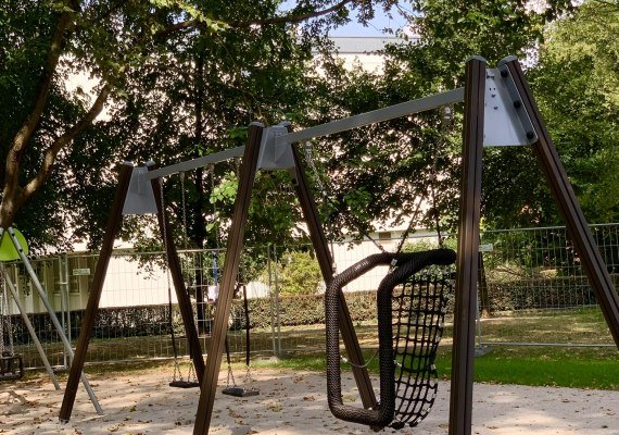 Kinderspielplatz Rheinufer Niederlahnstein2 | &copy; Stadt Lahnstein