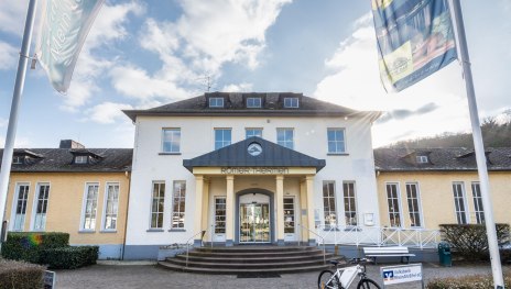 Römer-Thermen Außenansicht | © Dominik Ketz / Rheinland-Pfalz Tourismus GmbH Römer-Thermen Außenansicht | © Dominik Ketz / Rheinland-Pfalz Tourismus GmbH