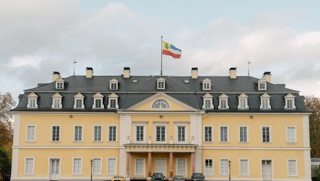 Schloss Neuwied Hauptgeb&auml;ude | &copy; Zimpfer_Photography