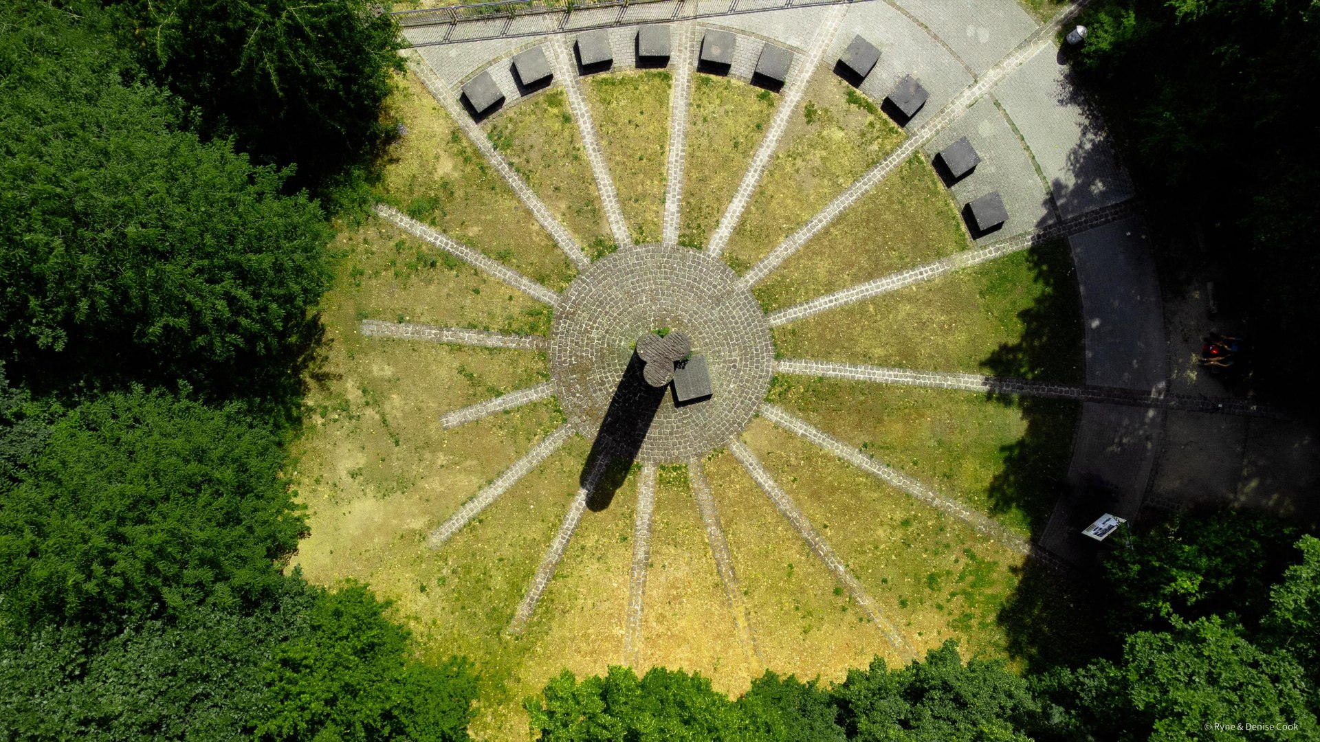 Rittersturz Denkmal | &copy; Koblenz-Touristik GmbH / Ryne Cook