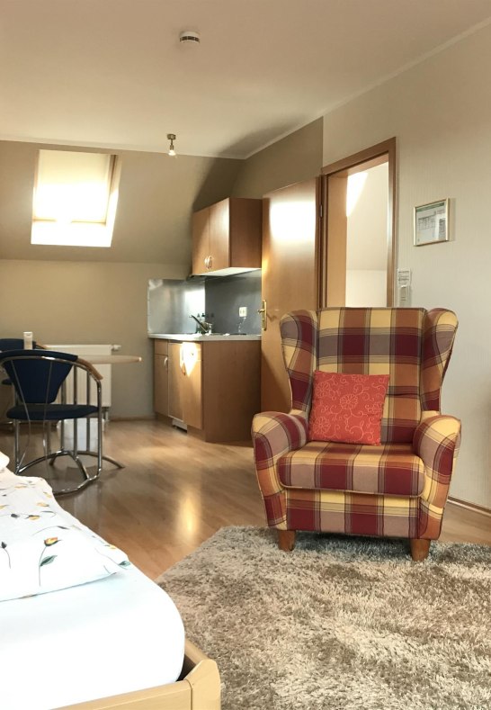 Doppelzimmer 3 | &copy; Zurstra&szlig;en