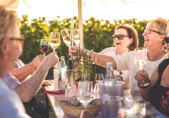 Straußwirtschaft im Weingut Dillmann | © Weingut Dillmann Straußwirtschaft im Weingut Dillmann | © Weingut Dillmann