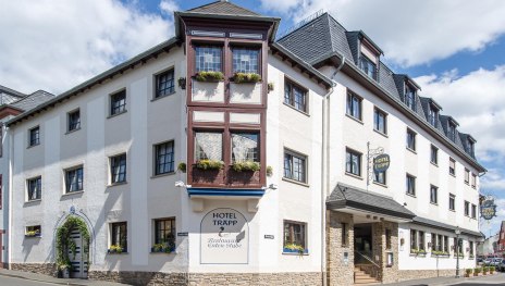 Hotel outdoor view Hotel outdoor view