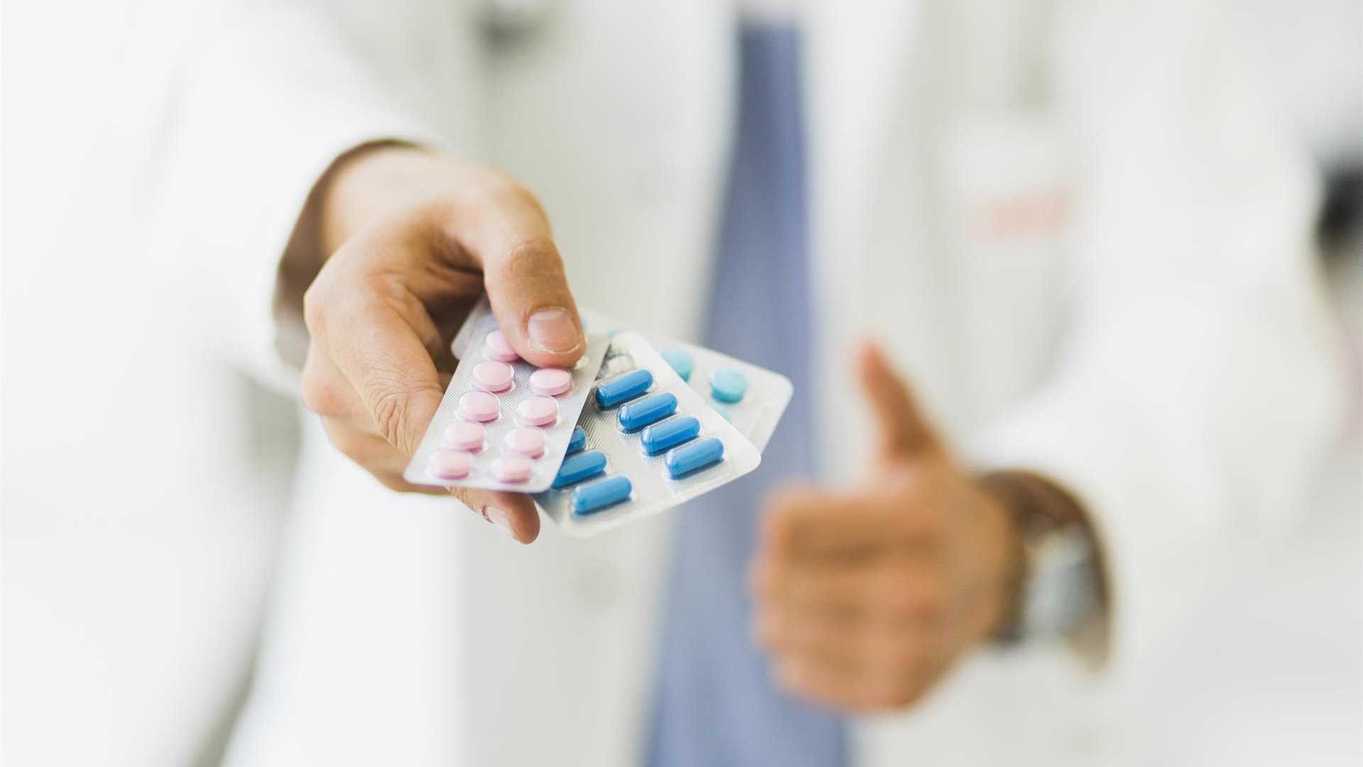 Apotheke | &copy; <a href="http://www.freepik.com">Designed by Freep