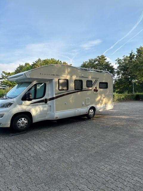 Wohnmobilstellplatz Rheingaubad | © RTKT